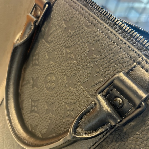 Louis Vuitton Bandouliere Keepall 50 - Picture 8 of 11
